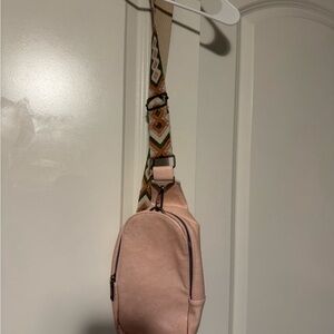 Source Unknown Pink Crossbody Bag
